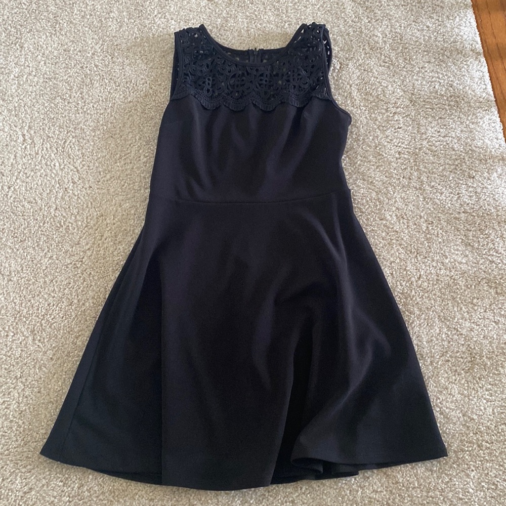 Lulus black dress